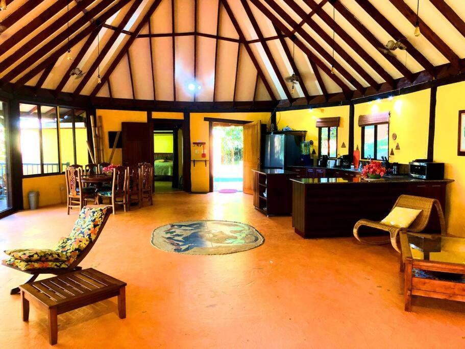 Villa Del Idaan Bocas del Toro Buitenkant foto